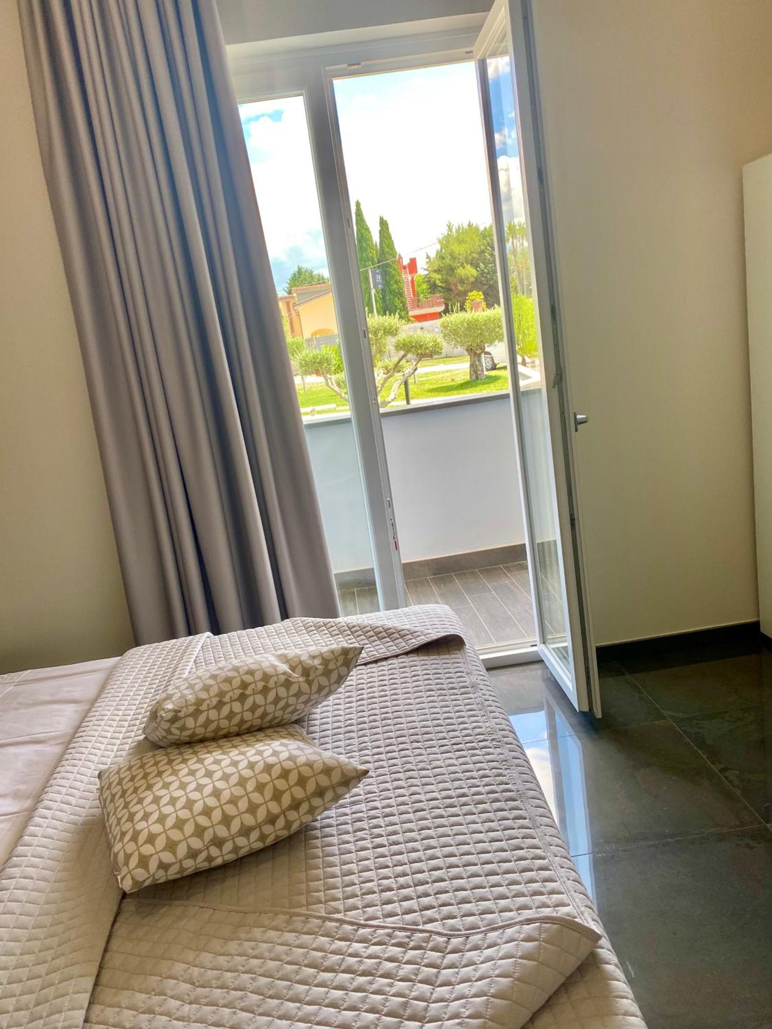 מריליאנו Brahma Luxury B&B מראה חיצוני תמונה